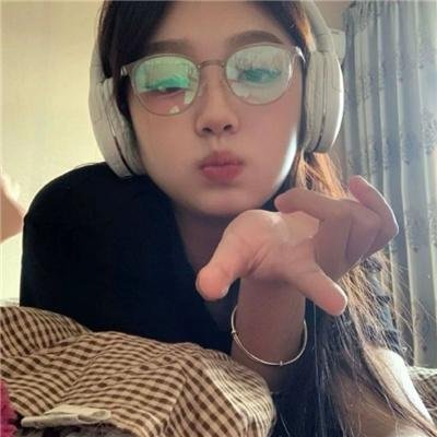 小泳者